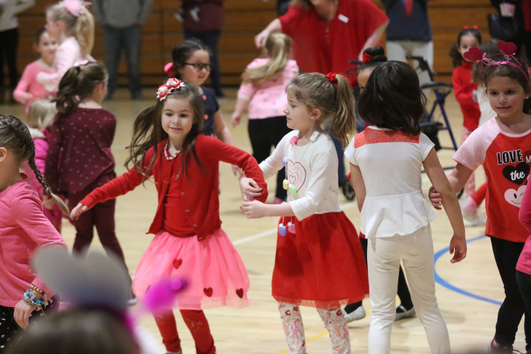 Marsh School dance and jump rope contest